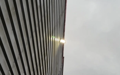 Remplacement d&rsquo;éclairage sur le bâtiment d&rsquo;une société